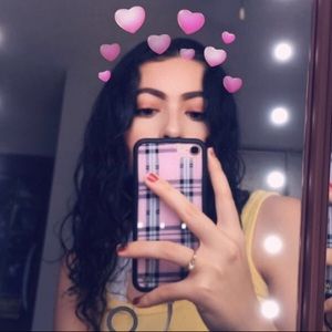 Meet your Posher, Madison